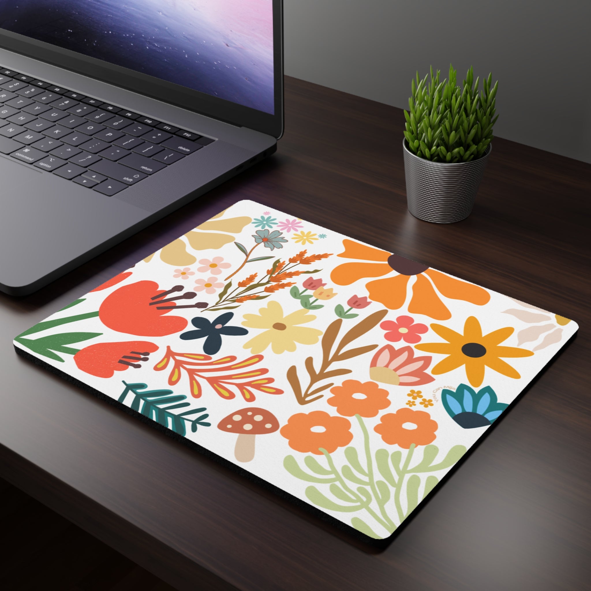Mouse Pad - Colorful Floral Design for Workspace Aesthetics